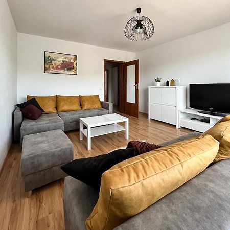 Uroczy Apartament Pod Skarpa Wadowice Bagian luar foto