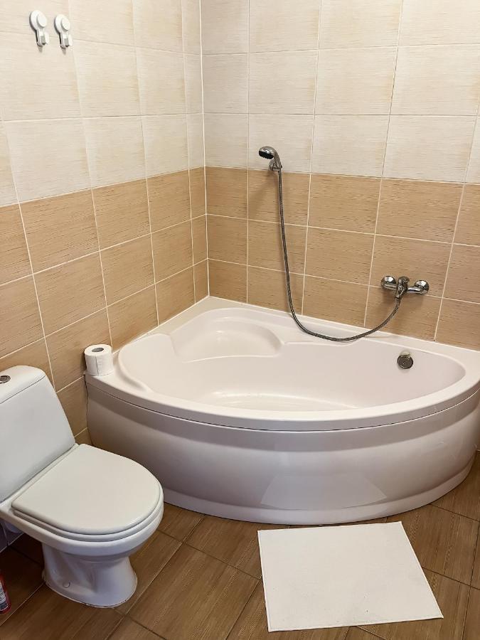 Uroczy Apartament Pod Skarpa Wadowice Bagian luar foto